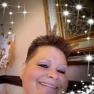 Meet your Posher, Michele